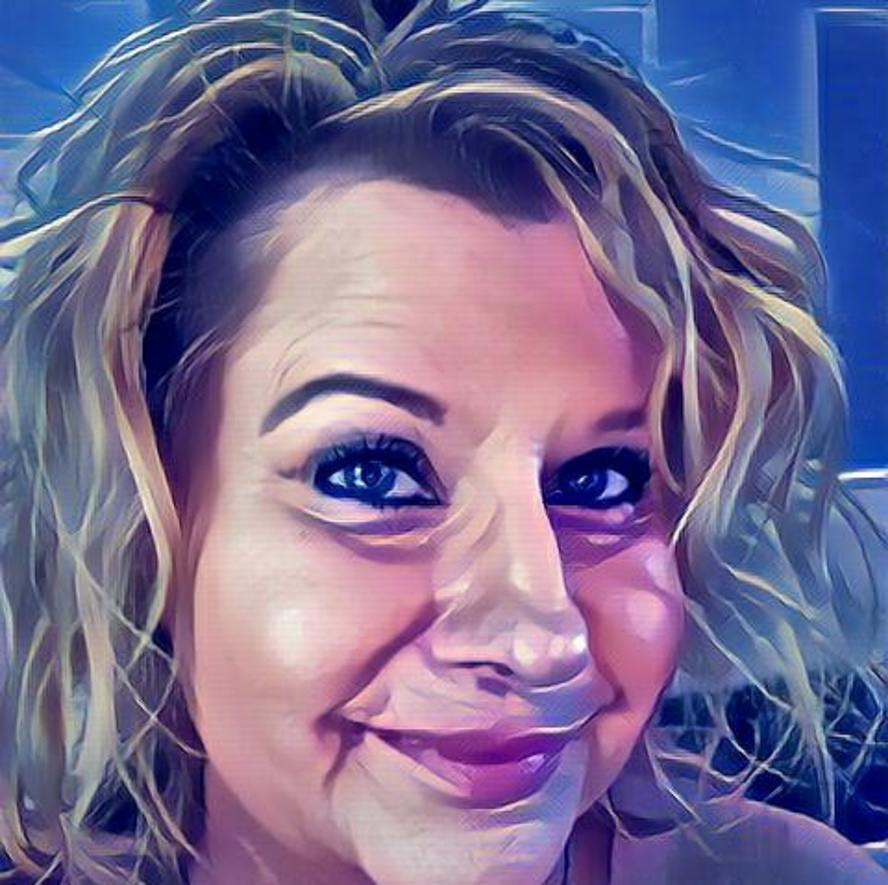 Meet your Posher, Pamela